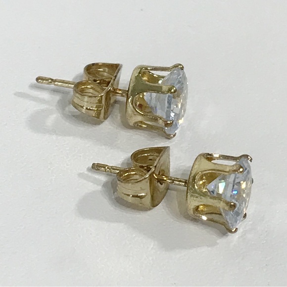 Vintage C&L 7mm Round Cut Prong Set CZ Stud Post Earrings Gold Tone Stainless - Picture 10 of 16